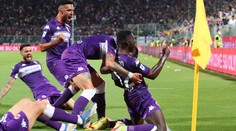 Fiorentina si v italské lize zajistila Evropu, pomohla jí výhra nad Juventusem