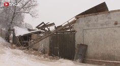 Horor ve stodole: Anetu (25) našli napůl shnilou sedět na záchodě!