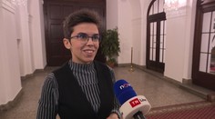 Richterová zůstává ve vedení Sněmovny. K rezignaci ji vyzývá vláda i opozice