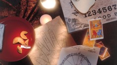 Korona rozdělila svět, říká astroložka! "Všechno se rozpadá." Jaký bude 2021?