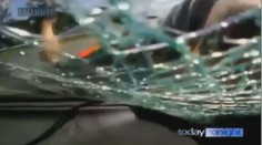 Video: Takhle agresivního řidiče jste ještě neviděli!