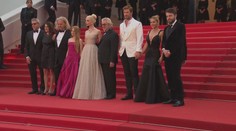 V Cannes si odbyl premiéru očekávaný snímek. Na červeném koberci bylo rušno