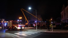 V Rožnově pod Radhoštěm hořel bývalý mlýn. Uvízli v něm čtyři lidé