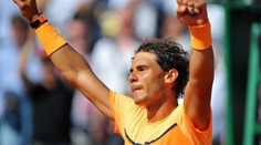 100! Nadal se v Monte Carlu probojoval do jubilejního finále