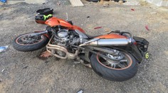 Černá sobota: Zemřeli dva motorkáři. Vjeli do plotu a do skály