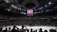 Zklamání z Jágrovy neúčasti a Vrbatova gólparáda. Jaká je historie NHL v Praze?