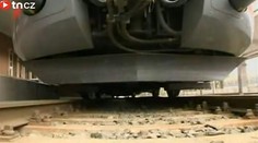 Železniční přejezd mezi Bohumínem a Přerovem je po požáru opět v provozu!