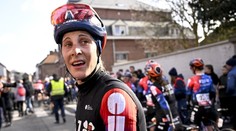 Salto smrti. Slavná cyklistka zažila hororový pád, nevyvázla bez potíží