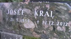 Tajemství hrobu s datem úmrtí 12. 12. 2012 nerozluštěno, policie případ stále neuzavřela