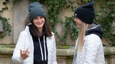 Rychlobruslařka Zdráhalová má rekord. Dojemná slova přítelkyně Sáblíkové