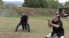 Trénink ostrých bodyguardů. Opravdu akční záběry