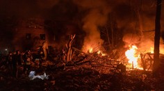 Rusko pokračuje v bombardování i na silvestra, v centru Charkova hoří