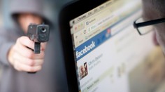Facebook sleduje 15 tisíc cenzorů. Hlídají násilí, šikanu i výhrůžky