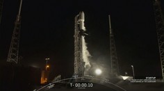 Úžasná podívaná, další várka satelitů sítě Starlink je na oběžné dráze. VIDEO