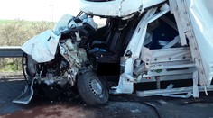 Tragédie na D8! Srážku dvou dodávek a osobního auta nepřežil jeden člověk