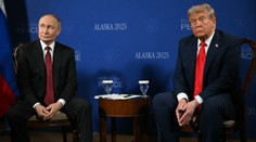 Putin chce ukončit zabíjení, řekl Trump. Další summit může být v Moskvě