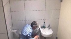 Českého velmistra šachu přistihli při podvodu! Skrýval se na toaletě