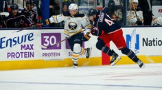 Buffalo nestačilo na Columbus, Sobotka na první body čeká