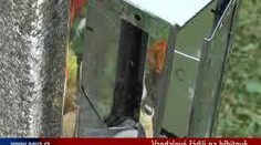 VIDEO: Vandalové ničili hřbitov