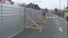 Praha se chrání proti povodním mobilním hrazením