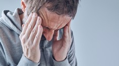 Covid není jako chřipka, varují odborníci. Popsali, co udělá i lehký průběh