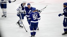 Palát zazářil gólem, Tampa po vysoké výhře vyrovnala sérii s Torontem
