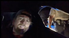 Živě vysílal, jak jezdí rychlostí 300 km/h. Došla si pro něj policie