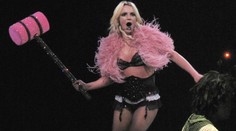 VIDEO: Svůdná Britney slaví triumf s koncerty pro dospělé