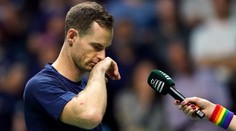 Tenista Murray v slzách. Kvůli zápasu zmeškal pohřeb: Babi, to je pro tebe