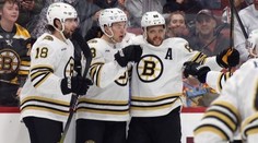 Česká trojka zařídila výhru Bostonu. Pastrňák se blýskl dvěma asistencemi
