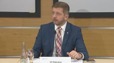 Boj proti ilegální migraci a dezinformacím. Premiér navštívil Ministerstvo vnitra