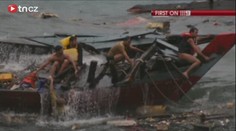U Vánočního ostrova zahynulo na lodi 48 asijských uprchlíků