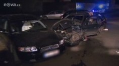 Srážka 3 aut. "Jsem z Interpolu," vyhrožoval opilý řidič