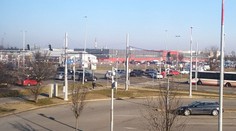 Řidiči v Letňanech blokovali dopravu. Zácpu způsobila obsluha parkoviště