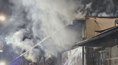 V Ústí nad Labem hořel autoservis. Škody půjdou do milionů korun