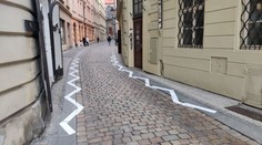 Týnský krokodýl zmizel. Jeho klikaté čáry se ale možná vrátí v květnu