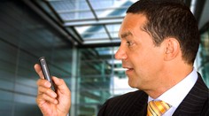 Otec poslal synovi sms, jestli je v pořádku: Odpověď byla strašná
