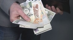 Konec lichvářů? Nový zákon má ochránit klienty, aby nenaletěli