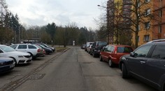 V českých městech chybí parkovací místa. Problémy jsou hlavně na sídlištích