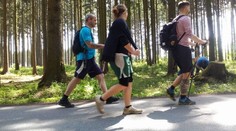 Muži se při pochodu Praha - Prčice zastavilo srdce!