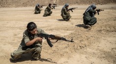 Kurdští milicionáři si v Česku otevřeli náborovou kancelář