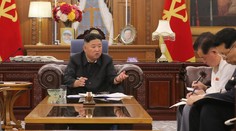 Kim Čong-un viditelně zhubnul. Spekuluje se o jeho zdravotním stavu