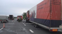 TOTÁLNÍ KOLAPS! Dálnici D5 uzavřel HOŘÍCÍ KAMION