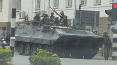 Mugabe odstoupit nechce, v zemi už ale slaví jeho konec!