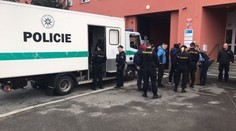 Potvrzeno: Nejméně 19 lidí z firmy rohlík.cz pracovalo ilegálně!