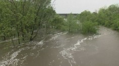 Část USA postihly záplavy, lidé zůstali uvězněni ve svých domovech