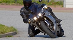 Na motorkách bourají nejčastěji nevybouření kluci? Data ukazují úplně něco jiného