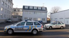 Policista točil honičky a záběry dal na internet. VIDEO