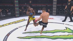 Šílené zranění MMA zápasníka. Po tvrdém kopu si zlomil nohu