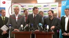 John vysvětloval politiku VV. Kalousek kroutil očima, Nečas se smál